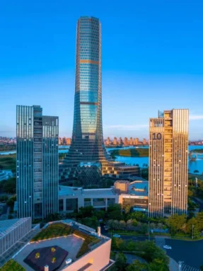 Kinton Seals Building